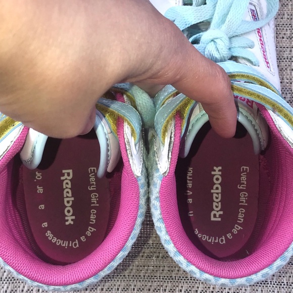 Reebok Junior girl’s Classic - Picture 7 of 11